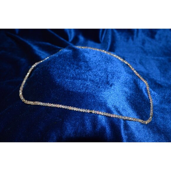 Crystal Beaded Necklace With Light Green Tear Drop Gold Tone Pendant Stretch - Picture 3 of 7